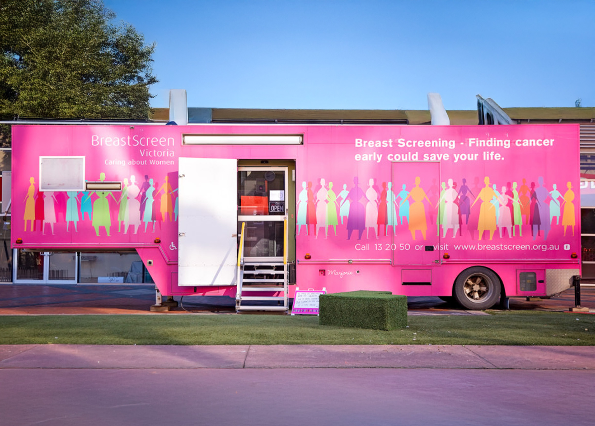 Old BreastScreen Victoria mobile clinic